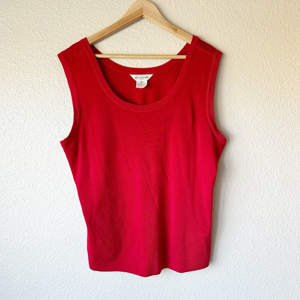 Exclusively Misook Woman Red Knit Scoop Neck Tank Top Shell Size 1X Vintage